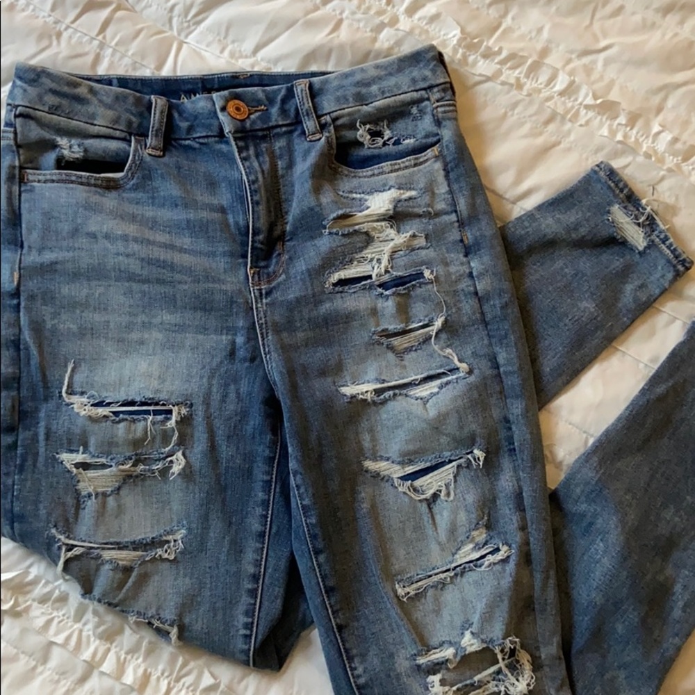 AMERICAN EAGLE CURVY HIGH RISE JEGGING